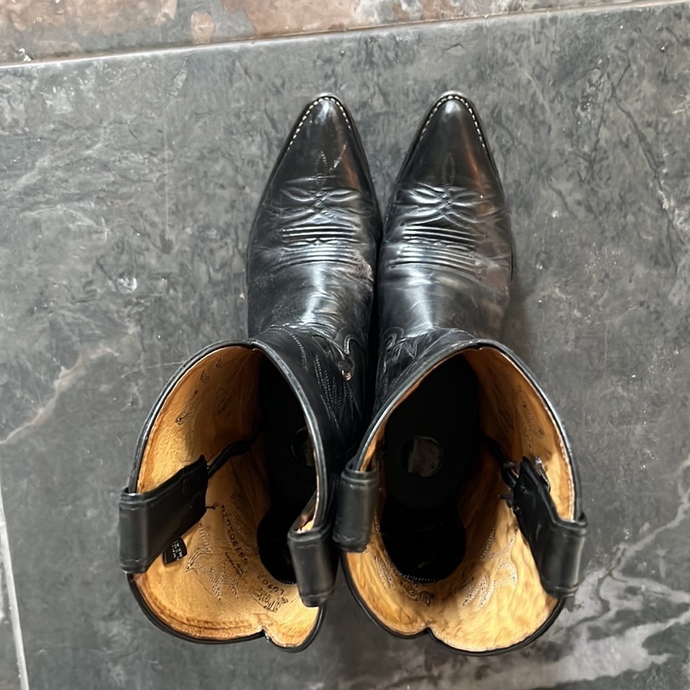 Justin’s Black Leather Boots - Picture 10 of 13